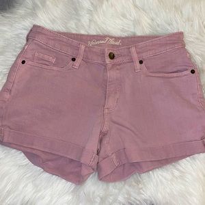 NWOT cuffed jean shorts✨